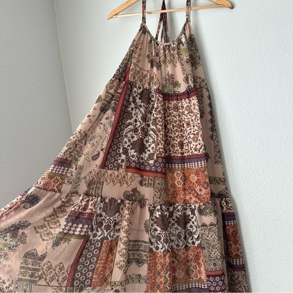 Lumina Fashion Made in Italy dress boho Flowy silhouette floral‎ Strappy Maxi
